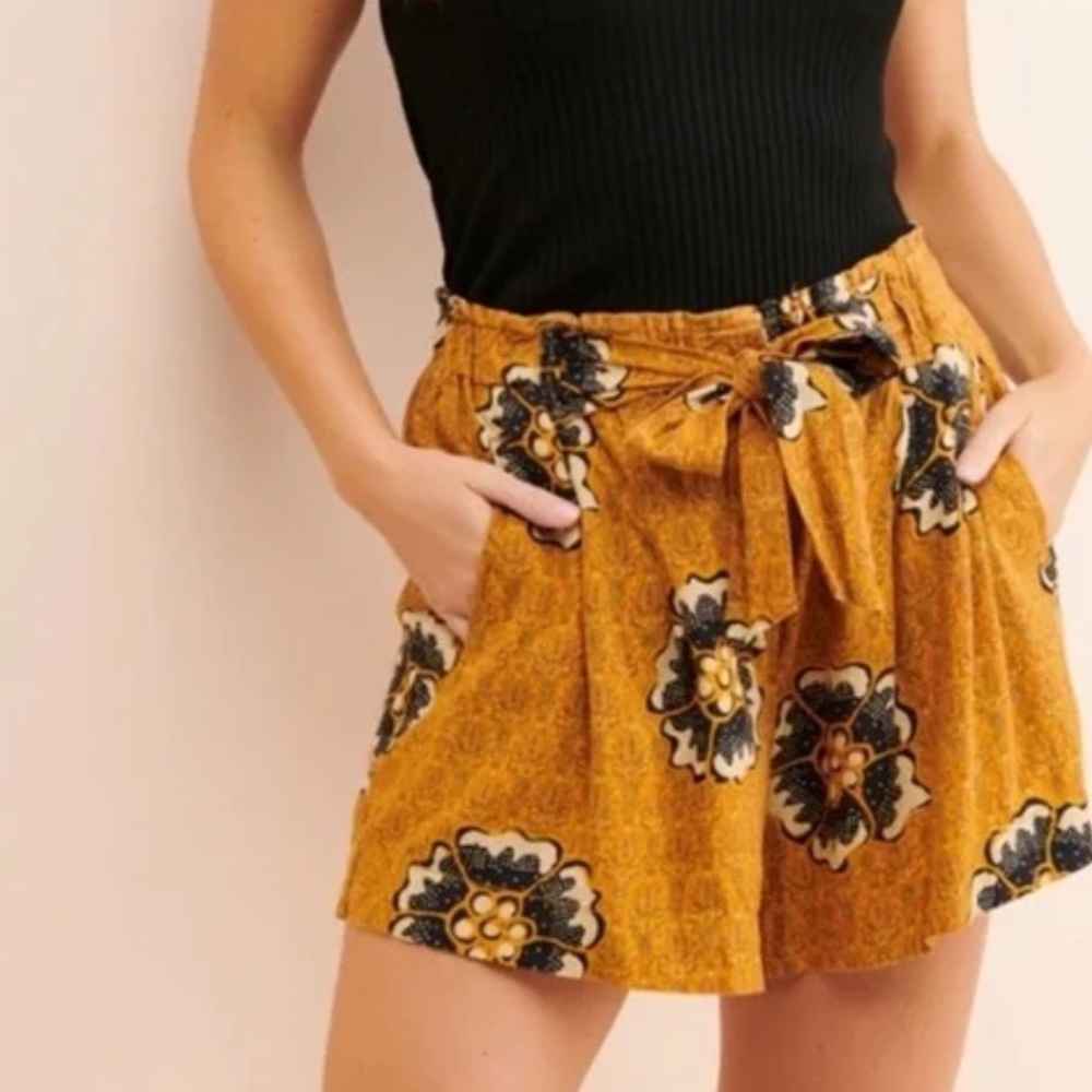 Anthropologie Kennedy Yellow Floral Printed Tie Waist Linen Blend Shorts